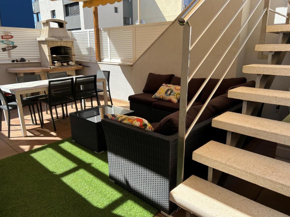 Cozy Beach House With Pool & Bbq Cubelles Exteriör bild